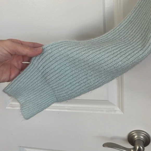 John + Jenn Sweater - Picture 7 of 9